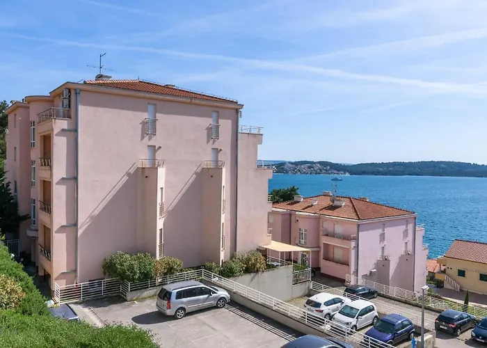 Marijana Διαμέρισμα Τρογκίρ